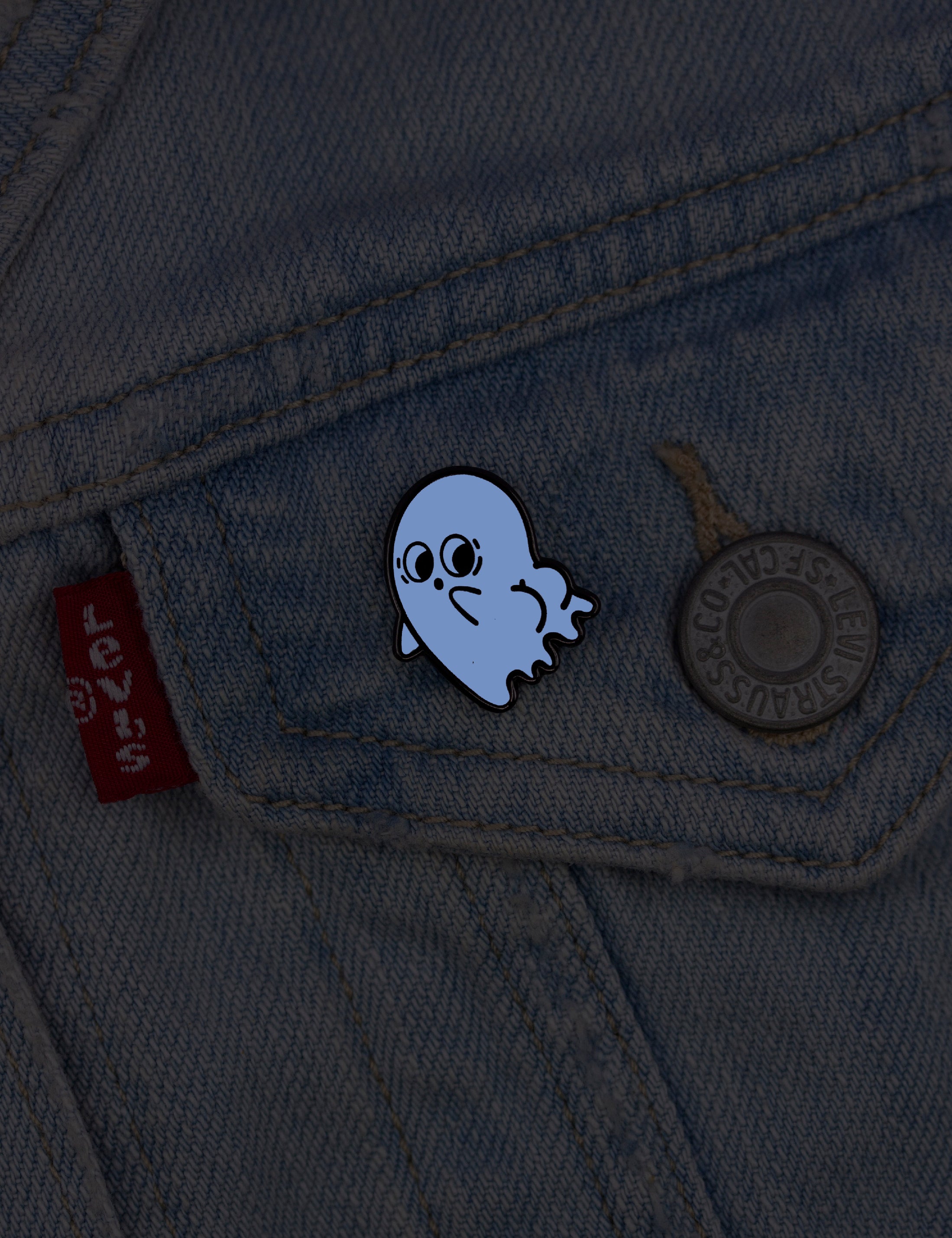 b0oO-ty GHOST PIN - Now glow in the dark !