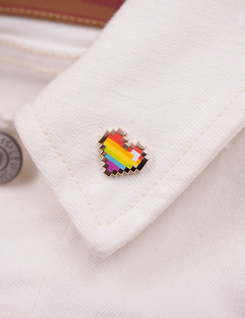 PRIDE PIXEL HEART PIN