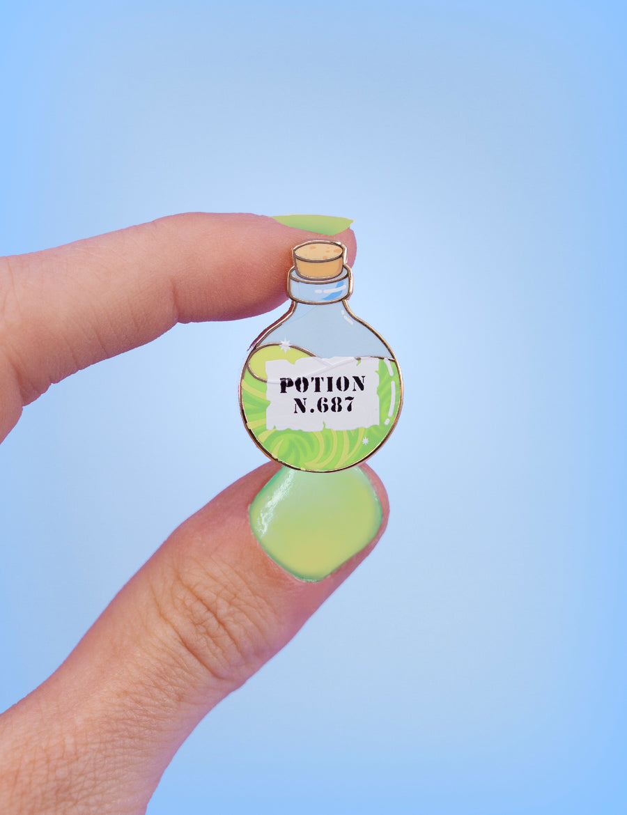 Potion N° 789 enamel pin